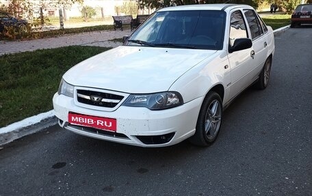 Daewoo Nexia I рестайлинг, 2010 год, 240 000 рублей, 1 фотография