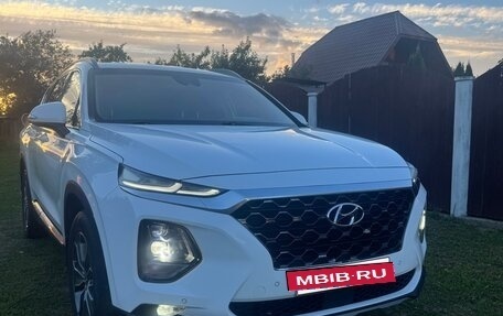 Hyundai Santa Fe IV, 2019 год, 2 900 000 рублей, 5 фотография