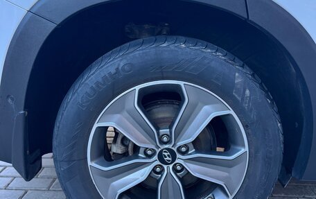Hyundai Santa Fe IV, 2019 год, 2 900 000 рублей, 24 фотография