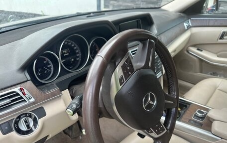 Mercedes-Benz E-Класс, 2015 год, 1 600 000 рублей, 5 фотография