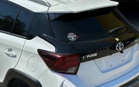 Toyota Yaris XP150 рестайлинг, 2022 год, 1 390 000 рублей, 7 фотография