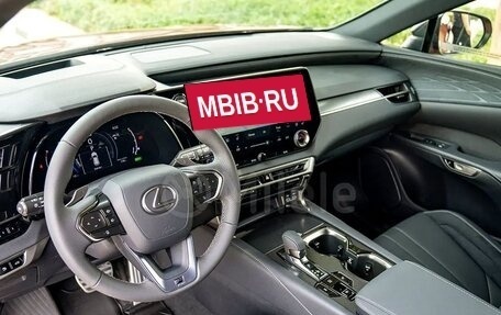 Lexus RX IV рестайлинг, 2026 год, 6 400 000 рублей, 9 фотография