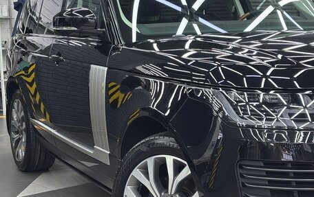 Land Rover Range Rover IV рестайлинг, 2019 год, 7 700 000 рублей, 4 фотография