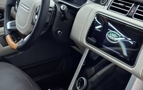 Land Rover Range Rover IV рестайлинг, 2019 год, 7 700 000 рублей, 13 фотография