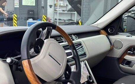 Land Rover Range Rover IV рестайлинг, 2019 год, 7 700 000 рублей, 11 фотография