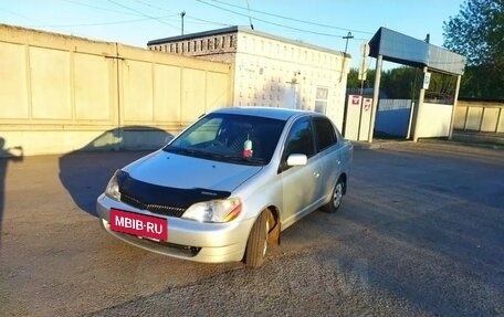 Toyota Platz, 2000 год, 330 000 рублей, 9 фотография