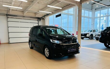 Honda Freed II, 2019 год, 1 749 999 рублей, 8 фотография