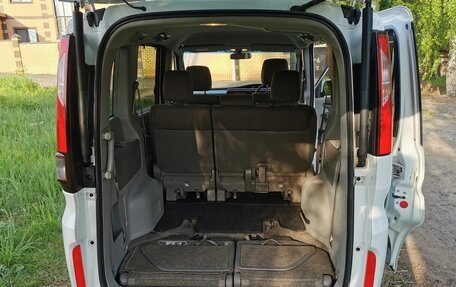 Honda Stepwgn IV, 2016 год, 1 355 000 рублей, 16 фотография