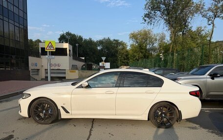 BMW 5 серия, 2022 год, 6 350 000 рублей, 2 фотография