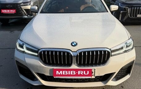 BMW 5 серия, 2022 год, 6 350 000 рублей, 3 фотография