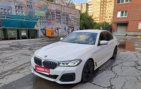BMW 5 серия, 2022 год, 6 350 000 рублей, 11 фотография