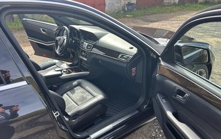 Mercedes-Benz E-Класс, 2013 год, 1 600 000 рублей, 7 фотография