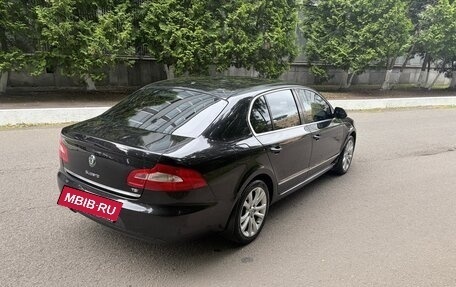 Skoda Superb III рестайлинг, 2012 год, 1 050 000 рублей, 5 фотография