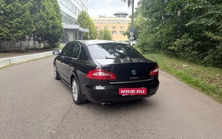 Skoda Superb III рестайлинг, 2012 год, 1 050 000 рублей, 4 фотография
