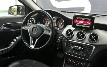 Mercedes-Benz GLA, 2015 год, 1 649 900 рублей, 9 фотография
