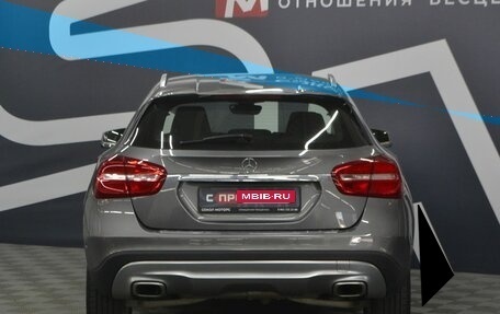 Mercedes-Benz GLA, 2015 год, 1 649 900 рублей, 5 фотография