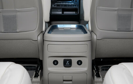 Hyundai Staria, 2026 год, 7 450 000 рублей, 29 фотография