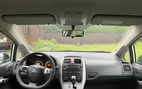 Toyota Auris II, 2011 год, 920 000 рублей, 9 фотография