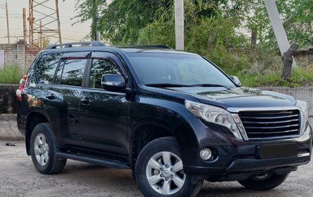 Toyota Land Cruiser Prado 150 рестайлинг 2, 2015 год, 3 450 000 рублей, 2 фотография