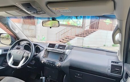 Toyota Land Cruiser Prado 150 рестайлинг 2, 2015 год, 3 450 000 рублей, 9 фотография