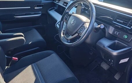 Honda Stepwgn IV, 2016 год, 1 495 000 рублей, 9 фотография