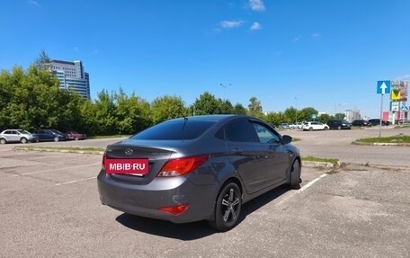 Hyundai Solaris II рестайлинг, 2015 год, 1 100 000 рублей, 3 фотография