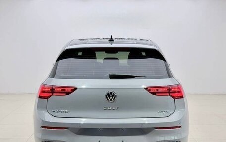 Volkswagen Golf VIII, 2023 год, 2 000 000 рублей, 4 фотография