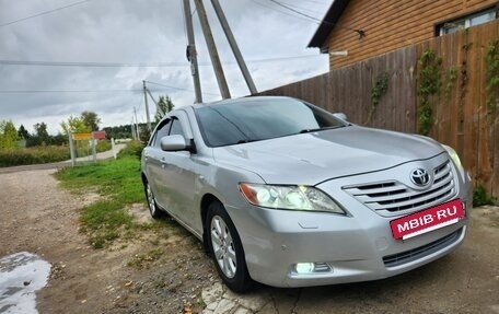 Toyota Camry, 2008 год, 830 000 рублей, 3 фотография