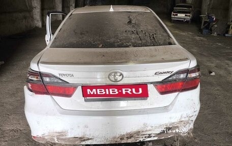 Toyota Camry, 2015 год, 500 000 рублей, 4 фотография