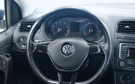 Volkswagen Polo VI (EU Market), 2016 год, 813 000 рублей, 10 фотография