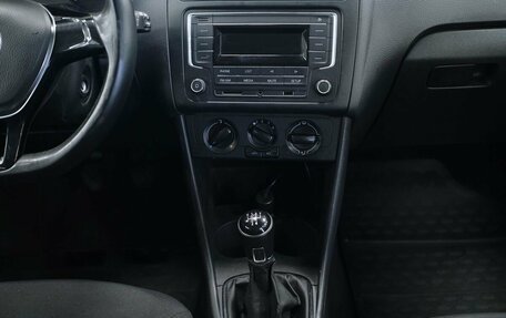 Volkswagen Polo VI (EU Market), 2016 год, 813 000 рублей, 14 фотография