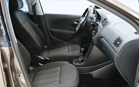 Volkswagen Polo VI (EU Market), 2016 год, 813 000 рублей, 16 фотография