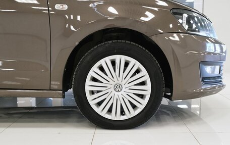 Volkswagen Polo VI (EU Market), 2016 год, 813 000 рублей, 21 фотография
