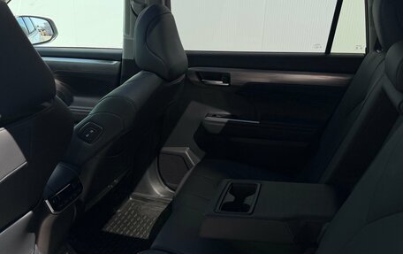 Toyota Highlander, 2025 год, 4 845 000 рублей, 32 фотография
