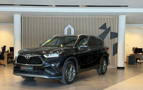 Toyota Highlander, 2026 год, 5 300 000 рублей, 2 фотография
