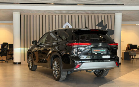 Toyota Highlander, 2026 год, 5 300 000 рублей, 18 фотография