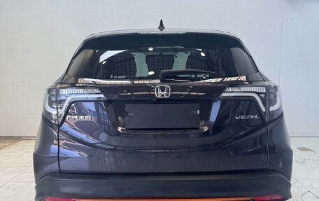 Honda Vezel, 2022 год, 1 876 000 рублей, 5 фотография