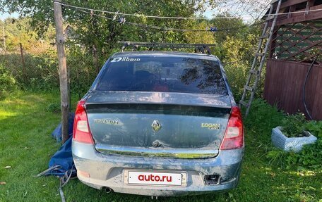 Renault Logan I, 2010 год, 200 000 рублей, 4 фотография