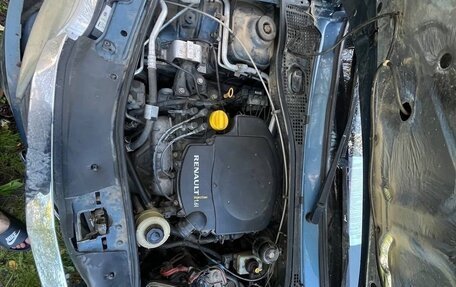 Renault Logan I, 2010 год, 200 000 рублей, 8 фотография