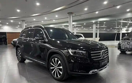 Mercedes-Benz GLB, 2022 год, 2 342 000 рублей, 3 фотография