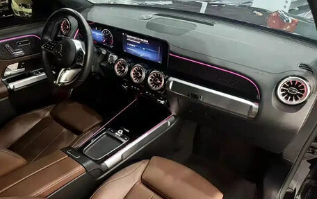 Mercedes-Benz GLB, 2022 год, 2 342 000 рублей, 16 фотография