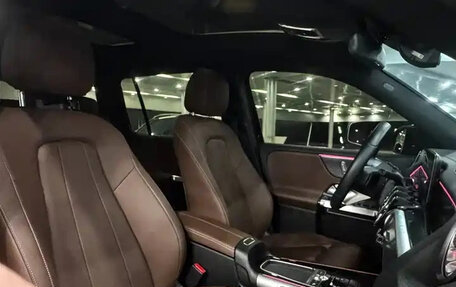 Mercedes-Benz GLB, 2022 год, 2 342 000 рублей, 14 фотография