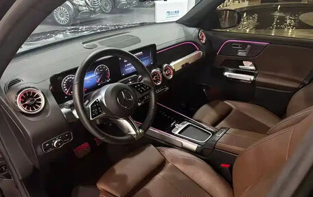 Mercedes-Benz GLB, 2022 год, 2 342 000 рублей, 12 фотография