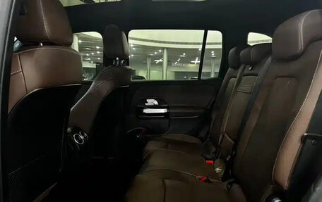 Mercedes-Benz GLB, 2022 год, 2 342 000 рублей, 21 фотография