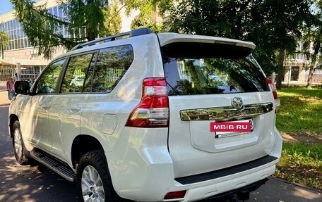 Toyota Land Cruiser Prado 150 рестайлинг 2, 2015 год, 3 497 000 рублей, 8 фотография