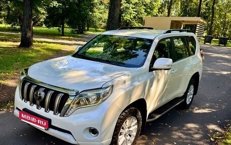 Toyota Land Cruiser Prado 150 рестайлинг 2, 2015 год, 3 497 000 рублей, 6 фотография