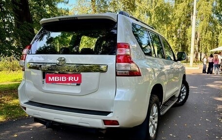 Toyota Land Cruiser Prado 150 рестайлинг 2, 2015 год, 3 497 000 рублей, 2 фотография