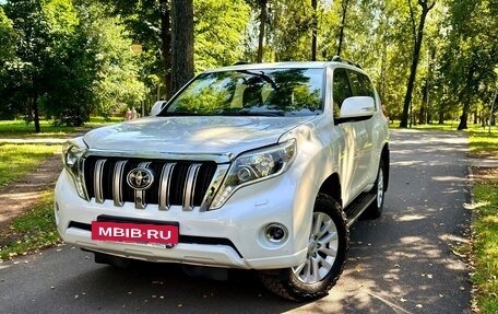 Toyota Land Cruiser Prado 150 рестайлинг 2, 2015 год, 3 497 000 рублей, 15 фотография