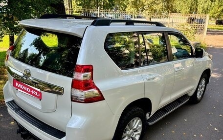 Toyota Land Cruiser Prado 150 рестайлинг 2, 2015 год, 3 497 000 рублей, 18 фотография