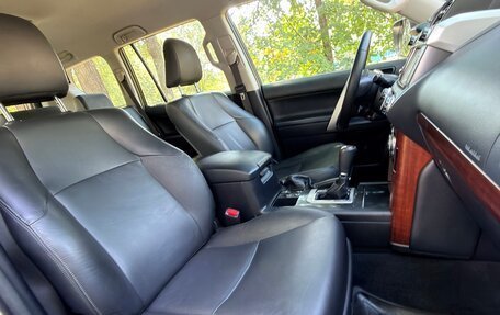 Toyota Land Cruiser Prado 150 рестайлинг 2, 2015 год, 3 497 000 рублей, 33 фотография